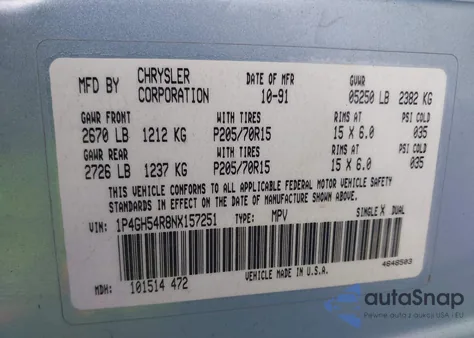 1992 Plymouth Grand Voyager Le z USA, uszkodzony, nr VIN 1P4GH54R8NX157251